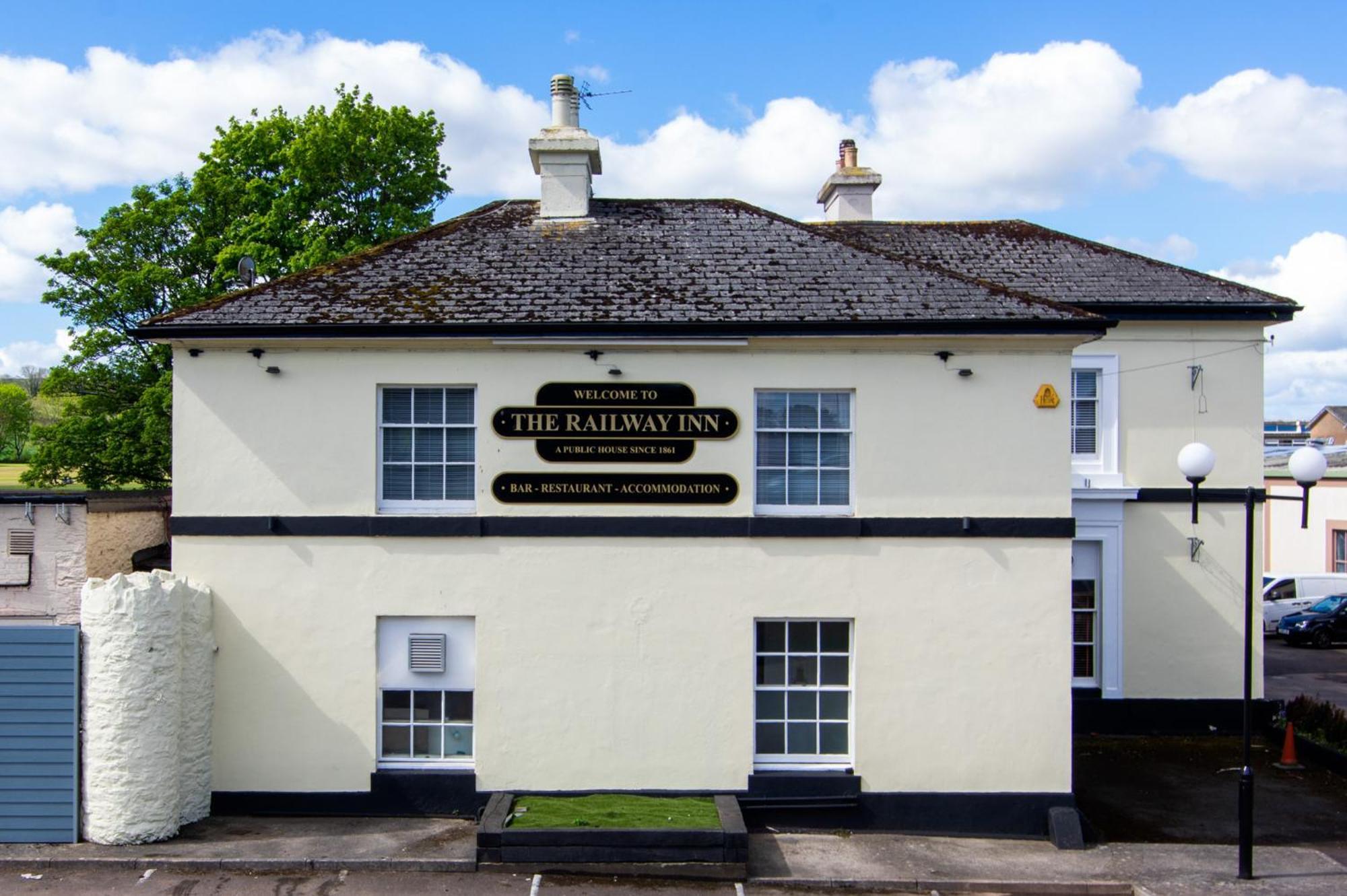 The Railway Inn Galmpton 외부 사진
